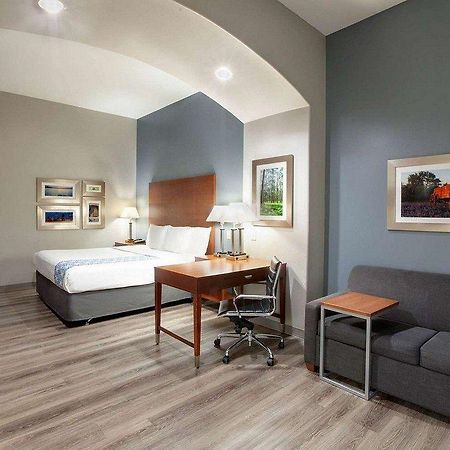 Comfort Inn & Suites Cleveland Dış mekan fotoğraf