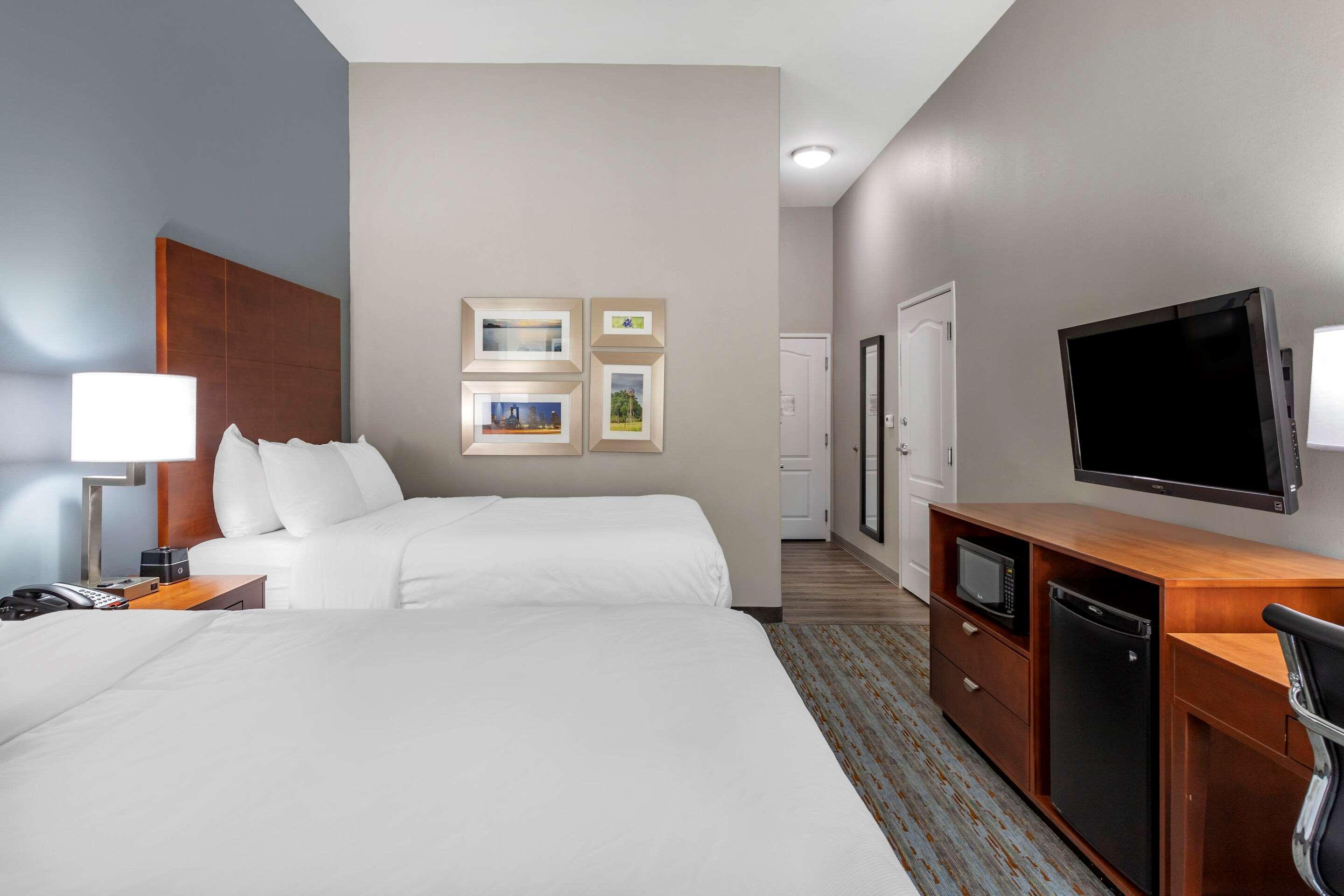 Comfort Inn & Suites Cleveland Dış mekan fotoğraf