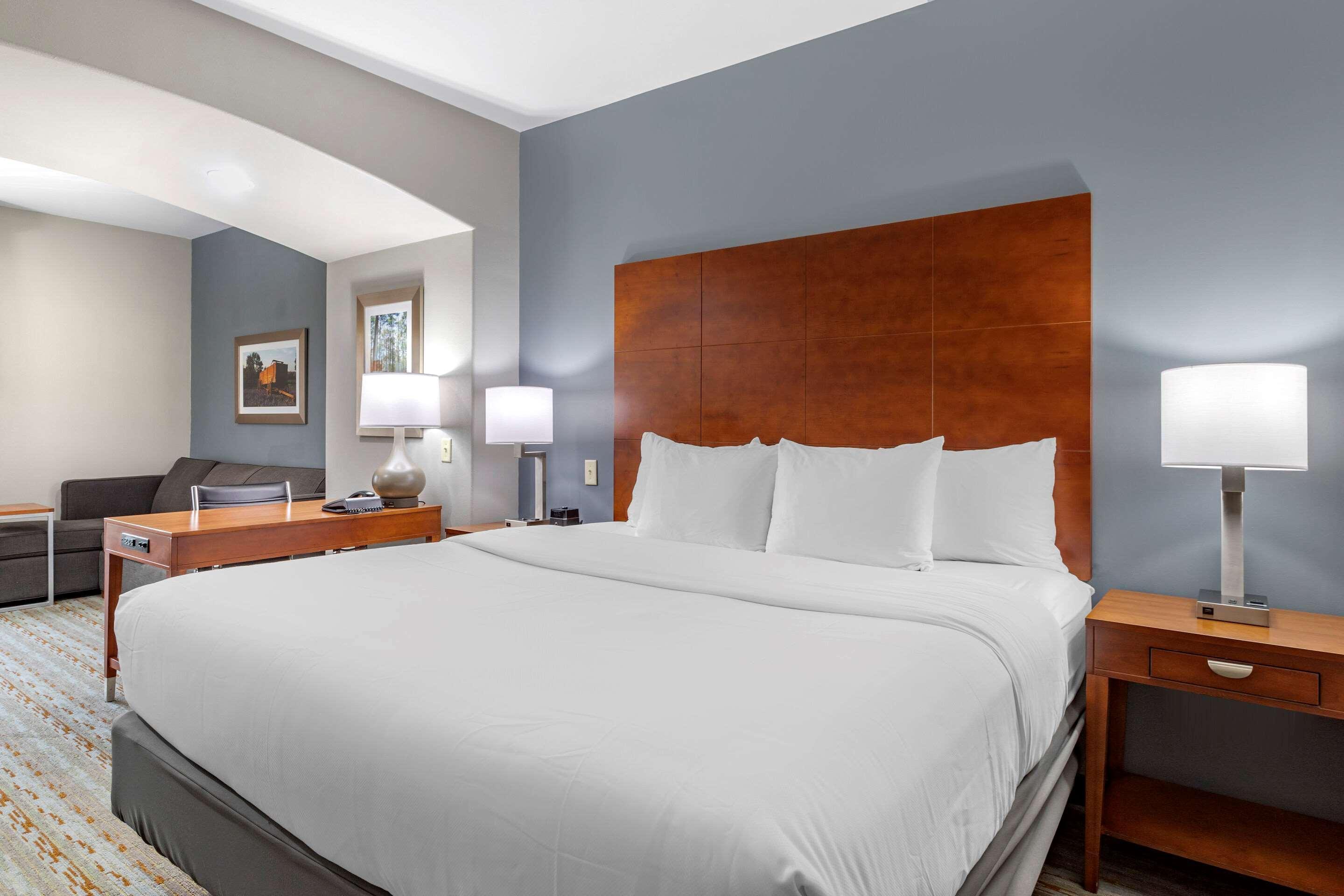 Comfort Inn & Suites Cleveland Dış mekan fotoğraf