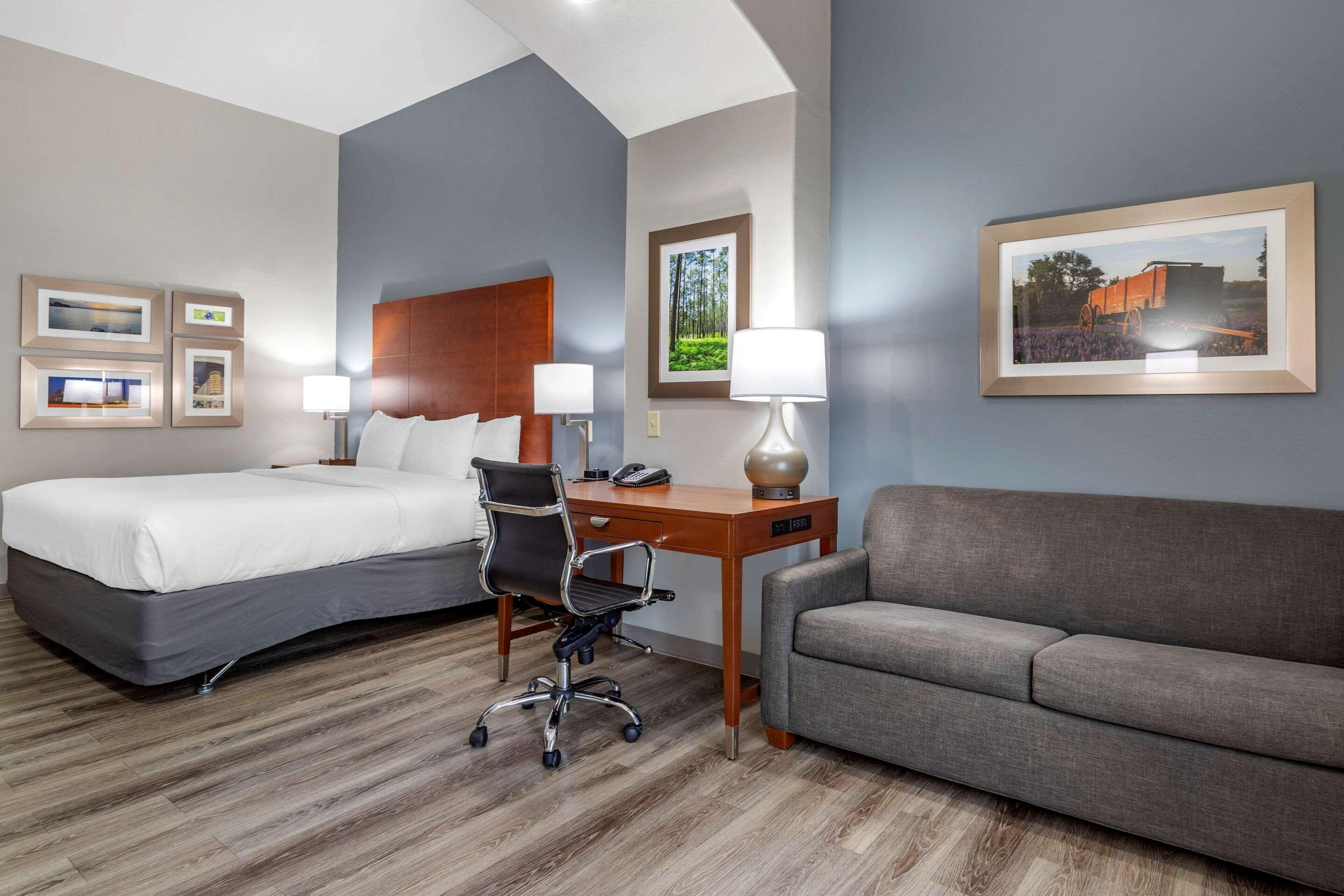 Comfort Inn & Suites Cleveland Dış mekan fotoğraf