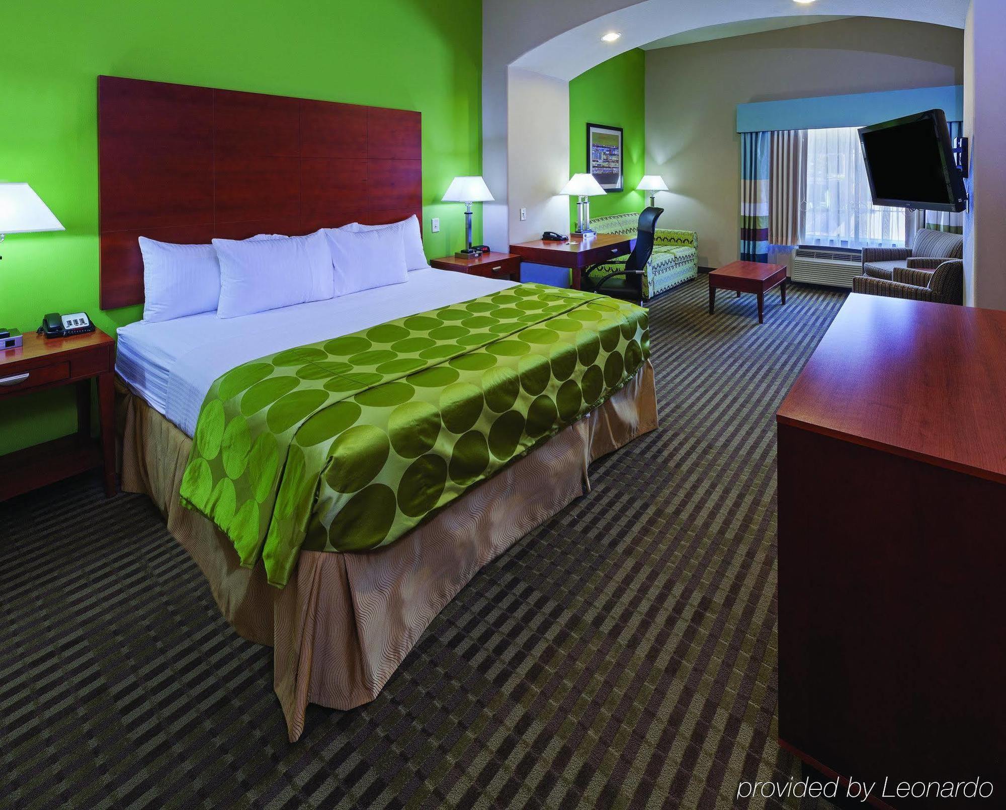 Comfort Inn & Suites Cleveland Dış mekan fotoğraf