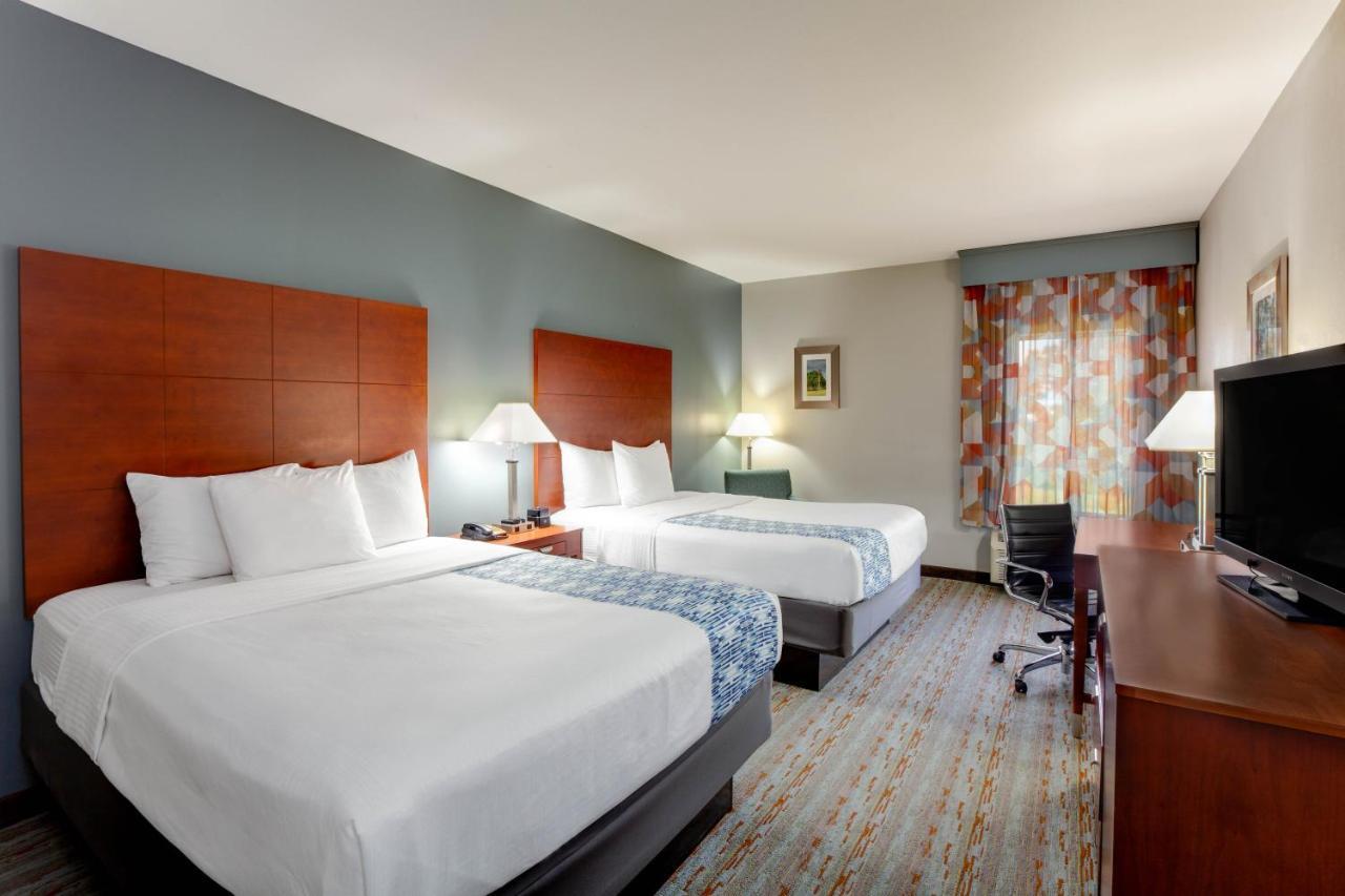 Comfort Inn & Suites Cleveland Dış mekan fotoğraf
