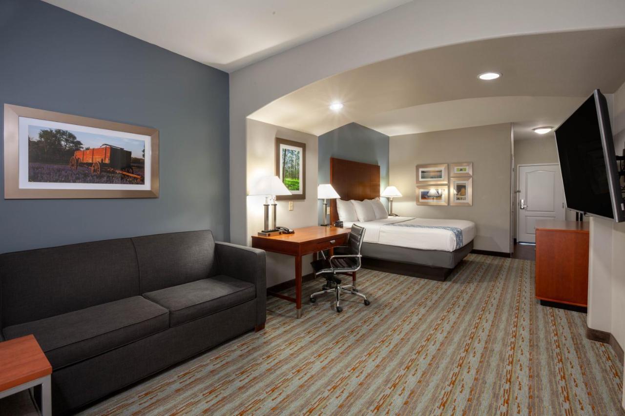 Comfort Inn & Suites Cleveland Dış mekan fotoğraf